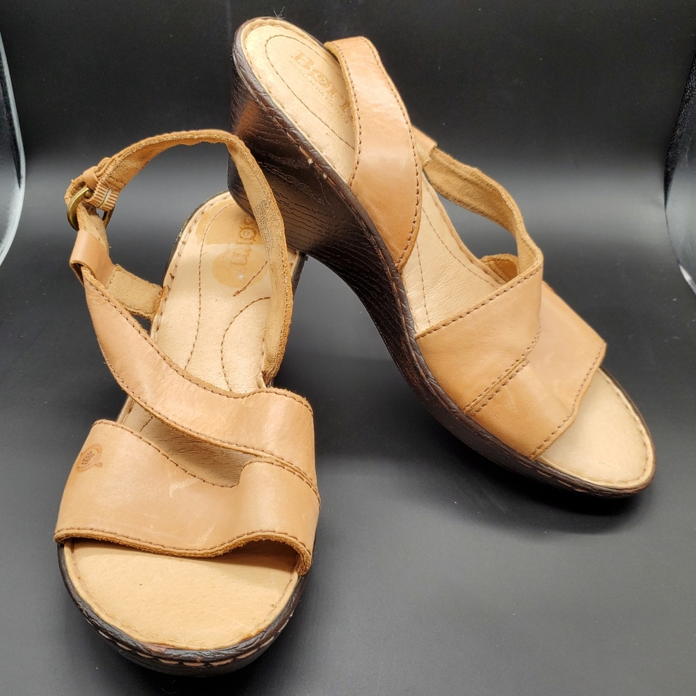 Born Size 8 Leather Wedges (NWOB)